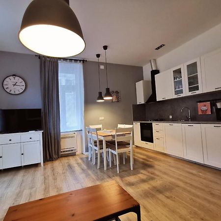 City Park Apartments Pula Zimmer foto